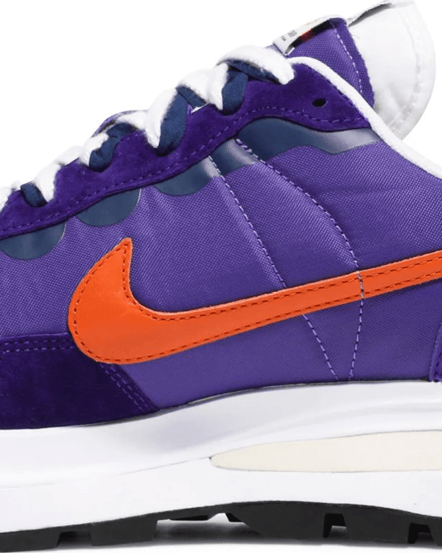 Men's Sacai x VaporWaffle Dark Iris Shoes