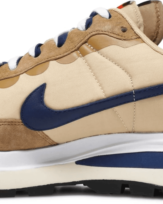 Men's Sacai x VaporWaffle Sesame Blue Void Shoes