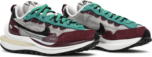 Men's Sacai x VaporWaffle Villain Red Shoes