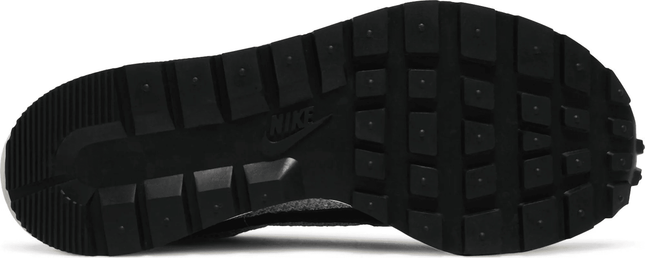 Men's Sacai x VaporWaffle Villain Red Shoes