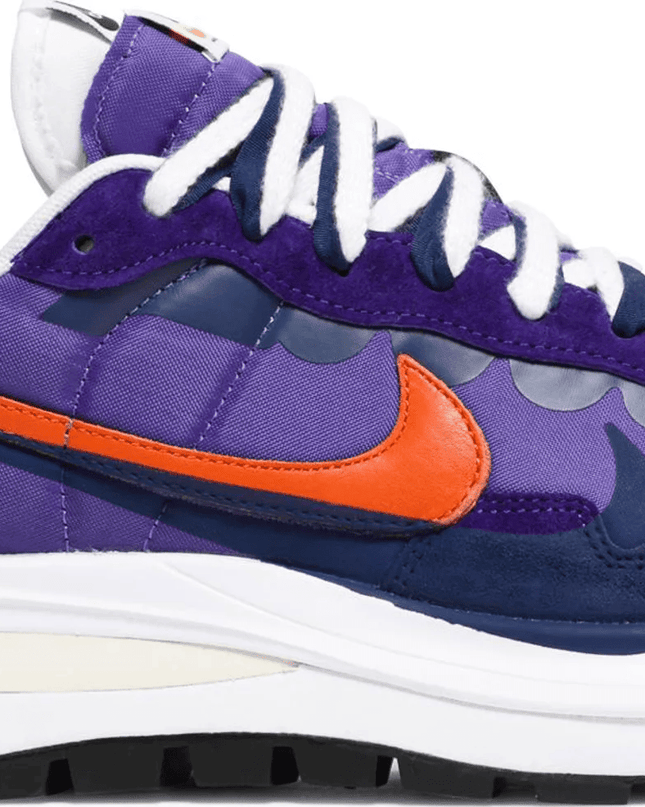 Men's Sacai x VaporWaffle Dark Iris Shoes