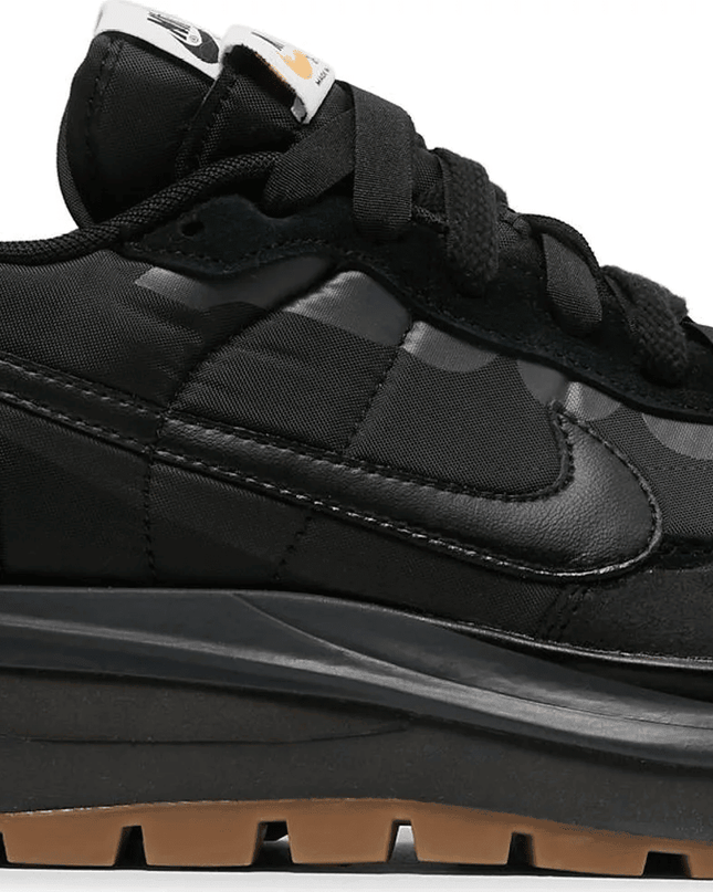 Men's Sacai x VaporWaffle Black Gum Shoes