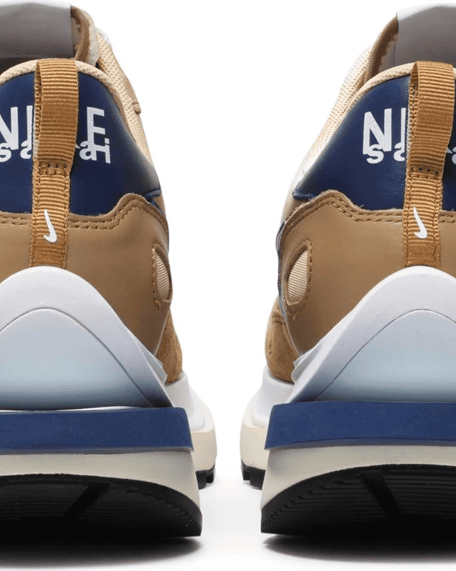 Men's Sacai x VaporWaffle Sesame Blue Void Shoes