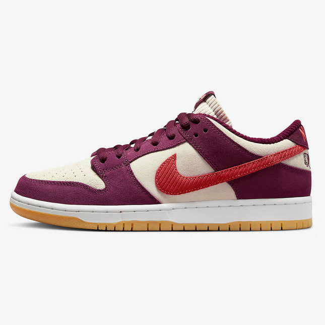 Men's Nike SB Dunk Low 'University Red' Shoes