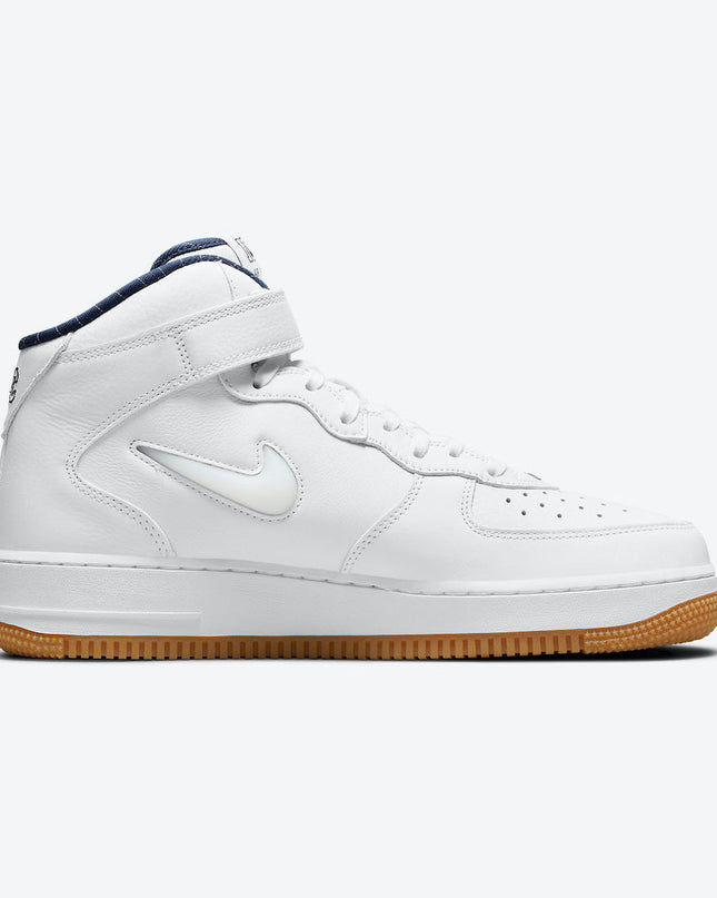 Men's Nike Air Force 1 Mid NYC Shoes